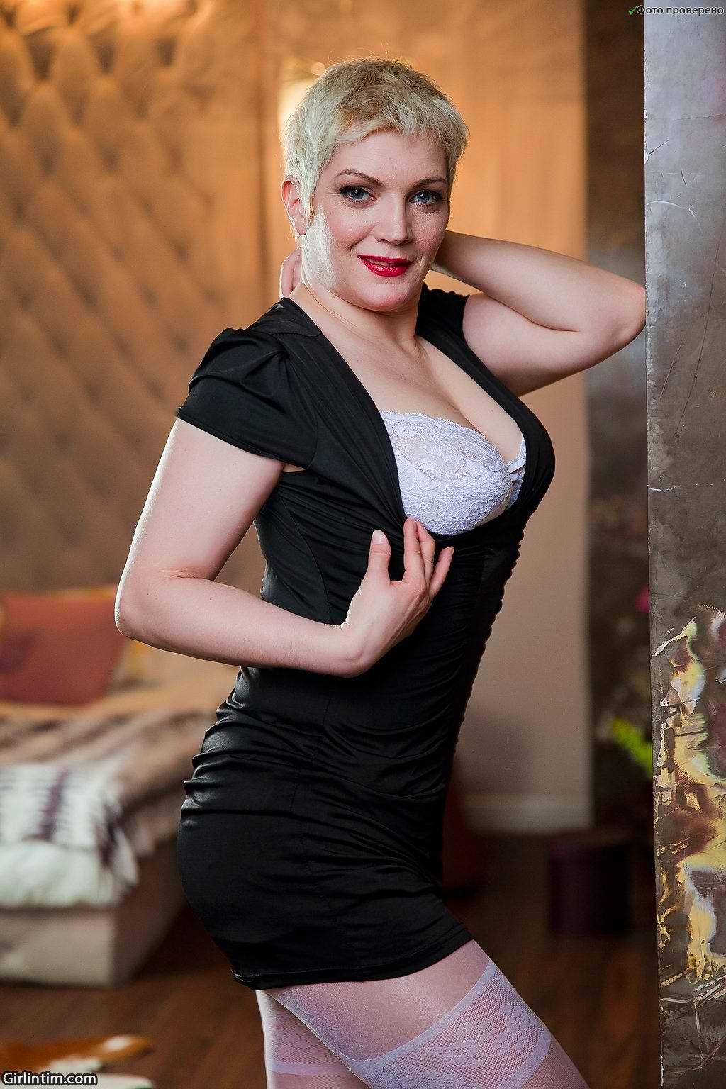 Индивидуалки Кристина 44 год Санкт-Петербург, Район: Южный, Метро: Парк Победы, Страсть и похоть...Разврат и чувственность...Красота и опыт...Интересует? Тогда сегодняшний вечер станет нашим.,только твоим и моим..Шалунья с аппетитными формами вскружит голову такому ловеласу как ты..И поверь,я сделаю это с огромным удовольствием.Во мне столько страсти,желания и волнения!...К тому же..я напрочь лишена всевозможных ограничений и комплексов..О! Я очень и очень многое могу и с наслаждением покажу тебе это..., Эскорт, 89030929176, анкета №5178